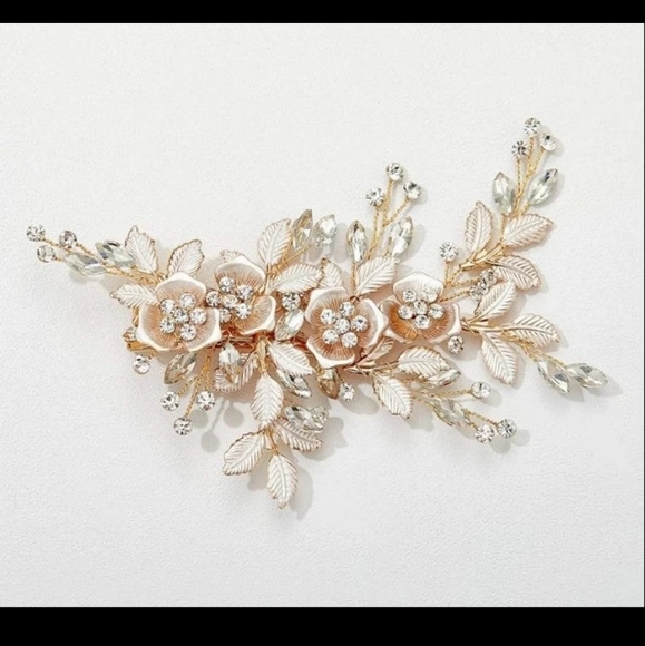 Rose Gold Floral Wedding Clip - Picture 2 of 7